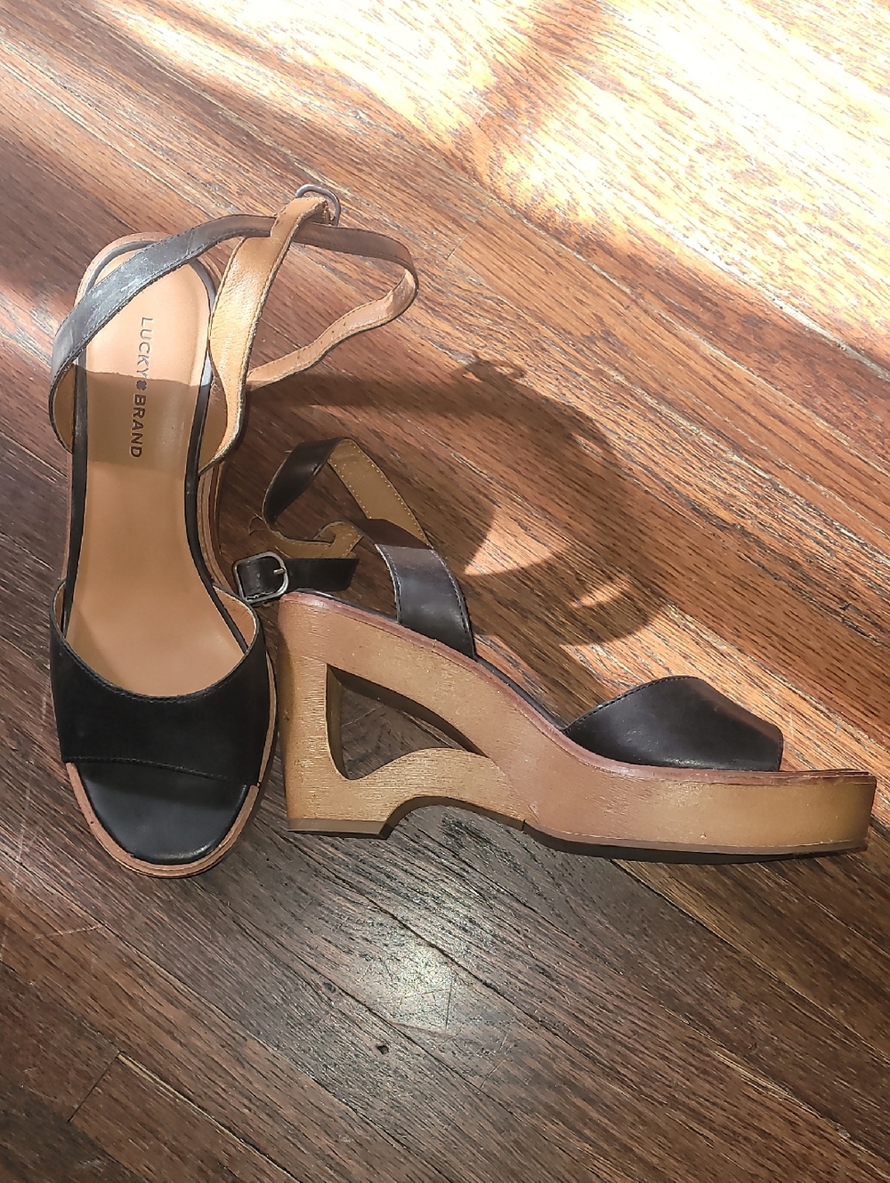 Lucky Brand Leather Wedge Sandals
